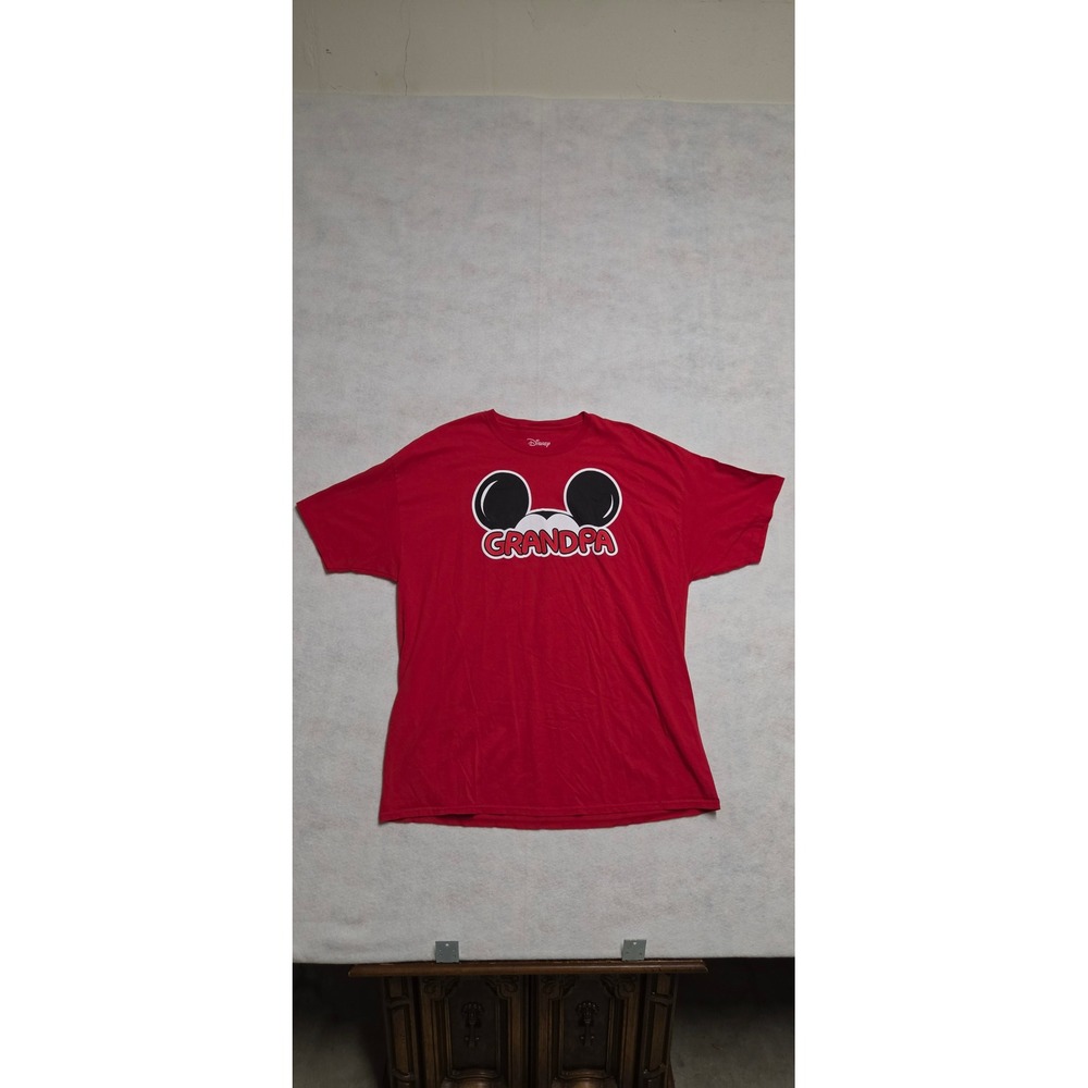 Disney Mickey Mouse Grandpa T-Shirt Size 2XL Red Short Sleeve Graphic Tee